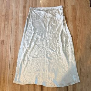 Elegant White Women's Slip skirt medium